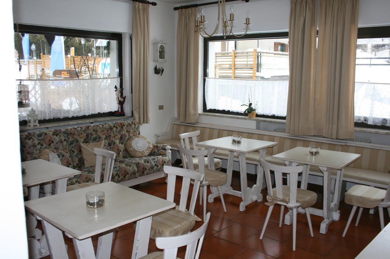 Hotel Garni Defrancesco Campitello di Fassa