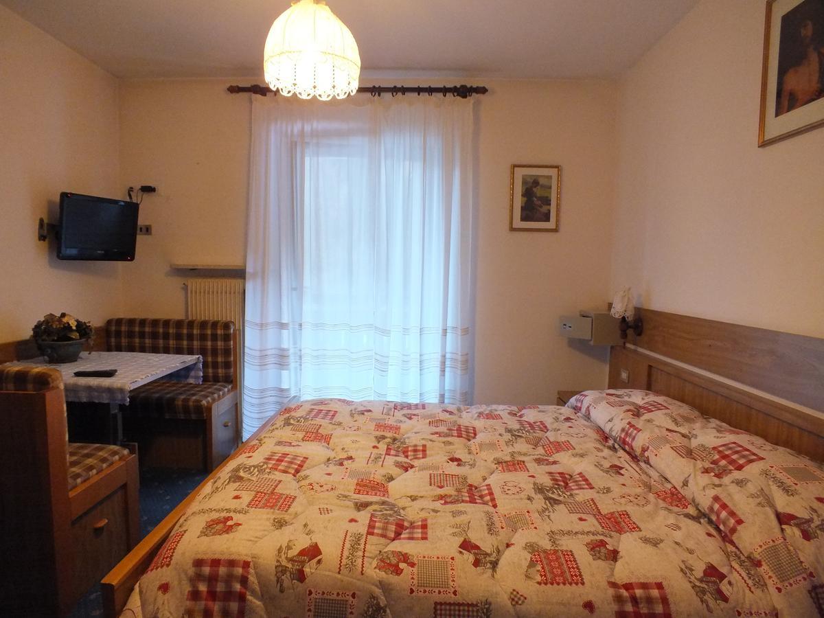 Garni Defrancesco Hotel